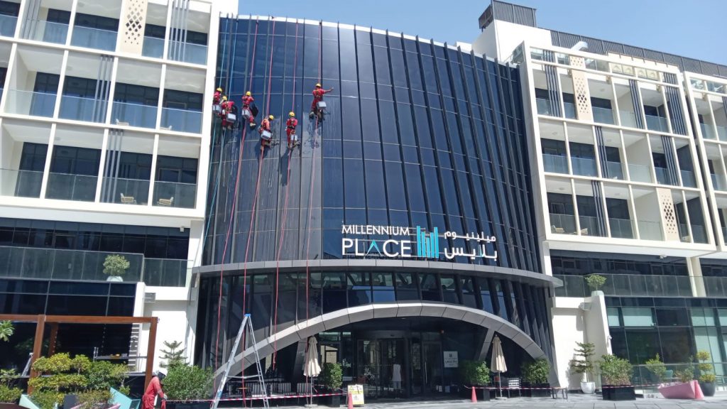 Best Facade Cleaning Services in Dubai