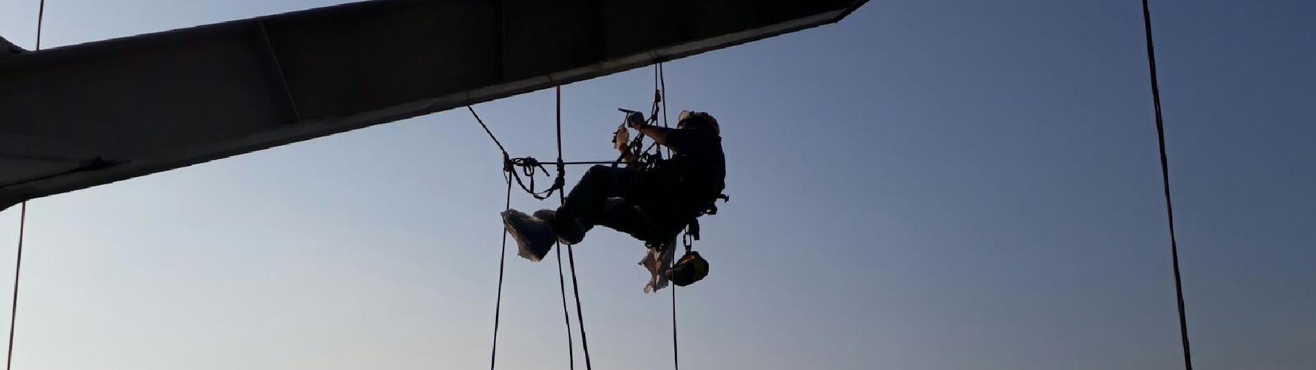 Rope-Access-Services-in-uae